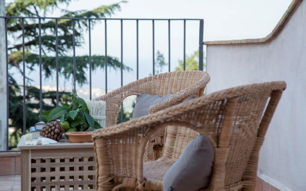 Frasteva Aci Castello Exterior foto